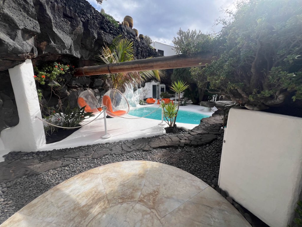 Saison 3 Ep 15 : les merveilles de Lanzarote en noir et&nbsp;blanc